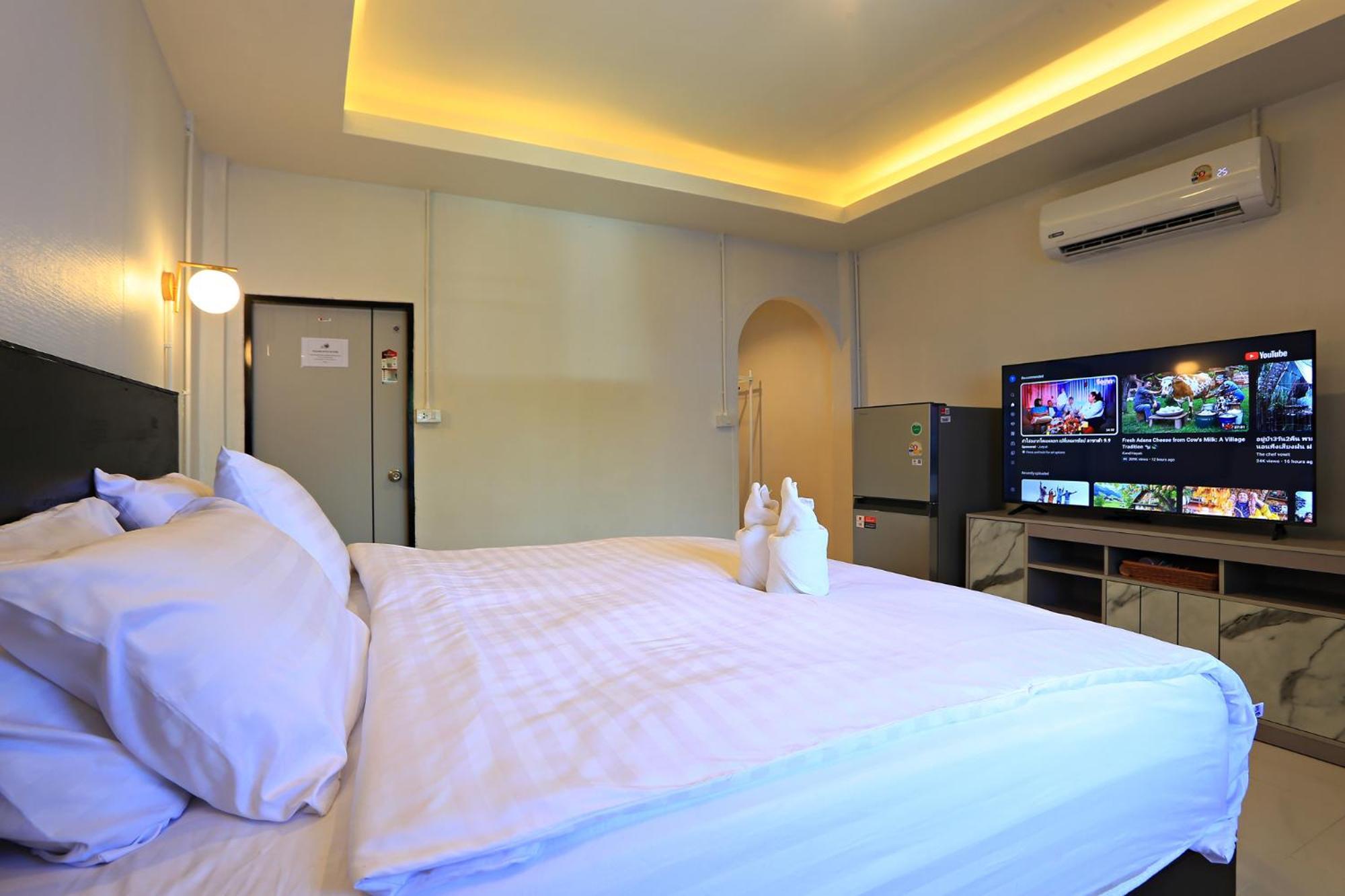 Giggling Tree Resort Koh Tao Exterior photo