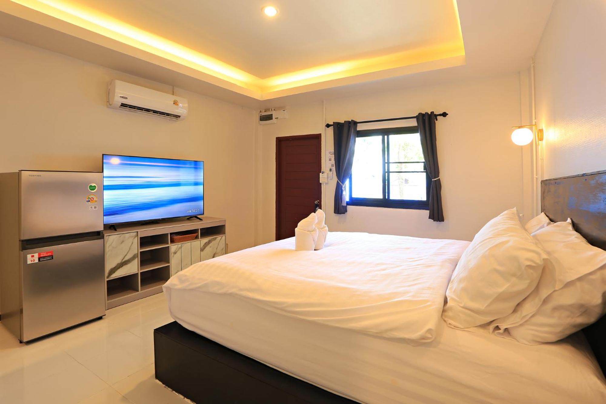 Giggling Tree Resort Koh Tao Exterior photo