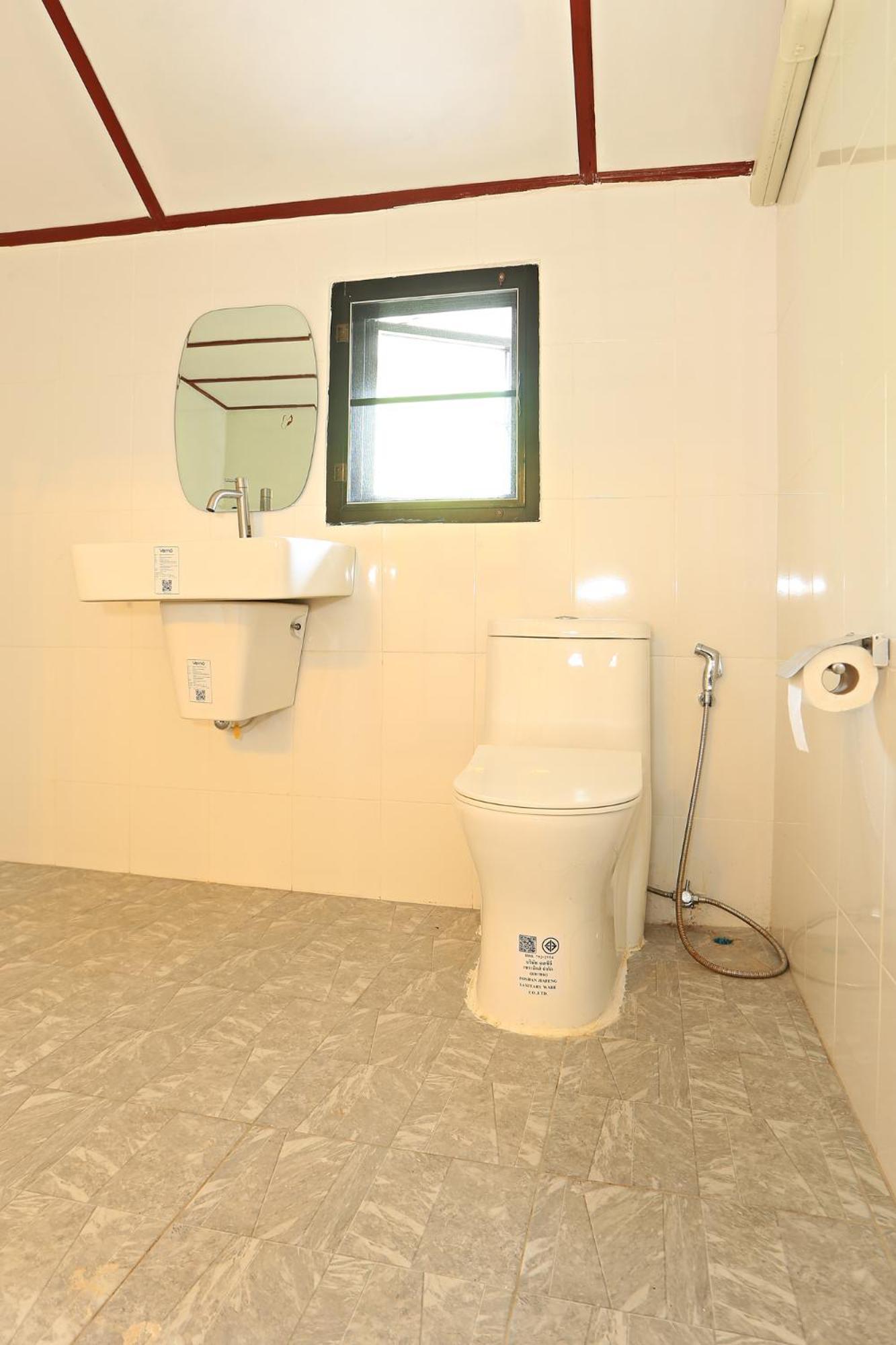 Giggling Tree Resort Koh Tao Exterior photo